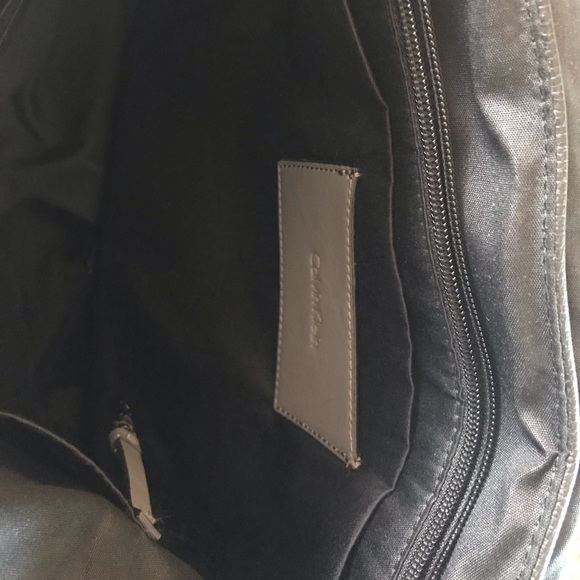 Calvin Klein Bag - Picture 3 of 5